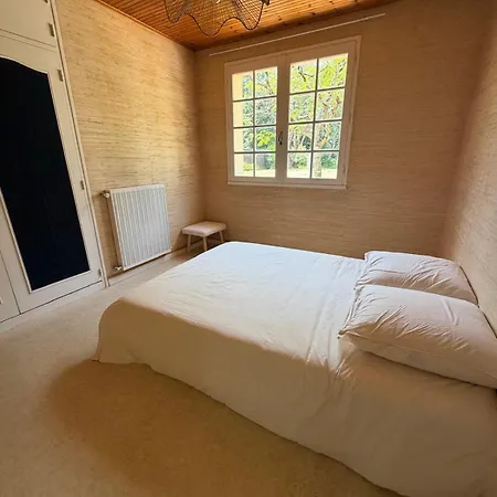 Hébergement de vacances Maison Familiale Proche Avec Jardin *